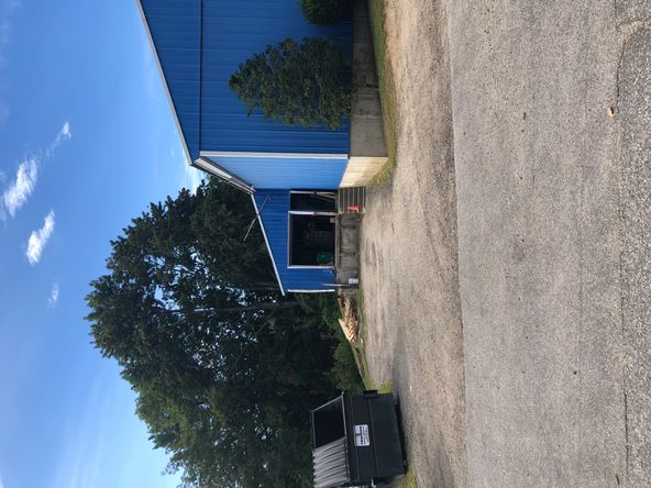 911 Lisbon St, Lewiston, ME 04240